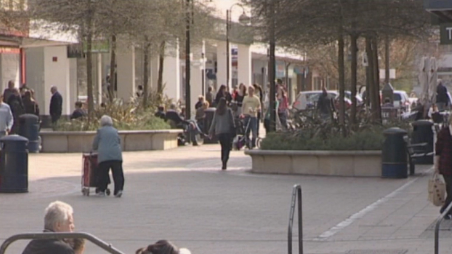 Crawley council urges Government to help ‘worst affected’ economy ITV News Meridian