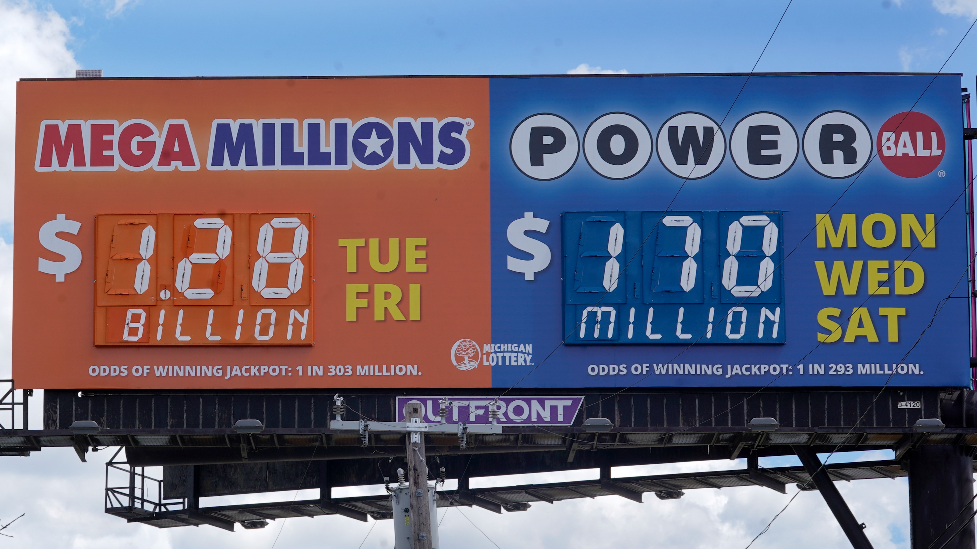 ticketholder-wins-nearly-1-3-billion-in-us-mega-millions-itv-news