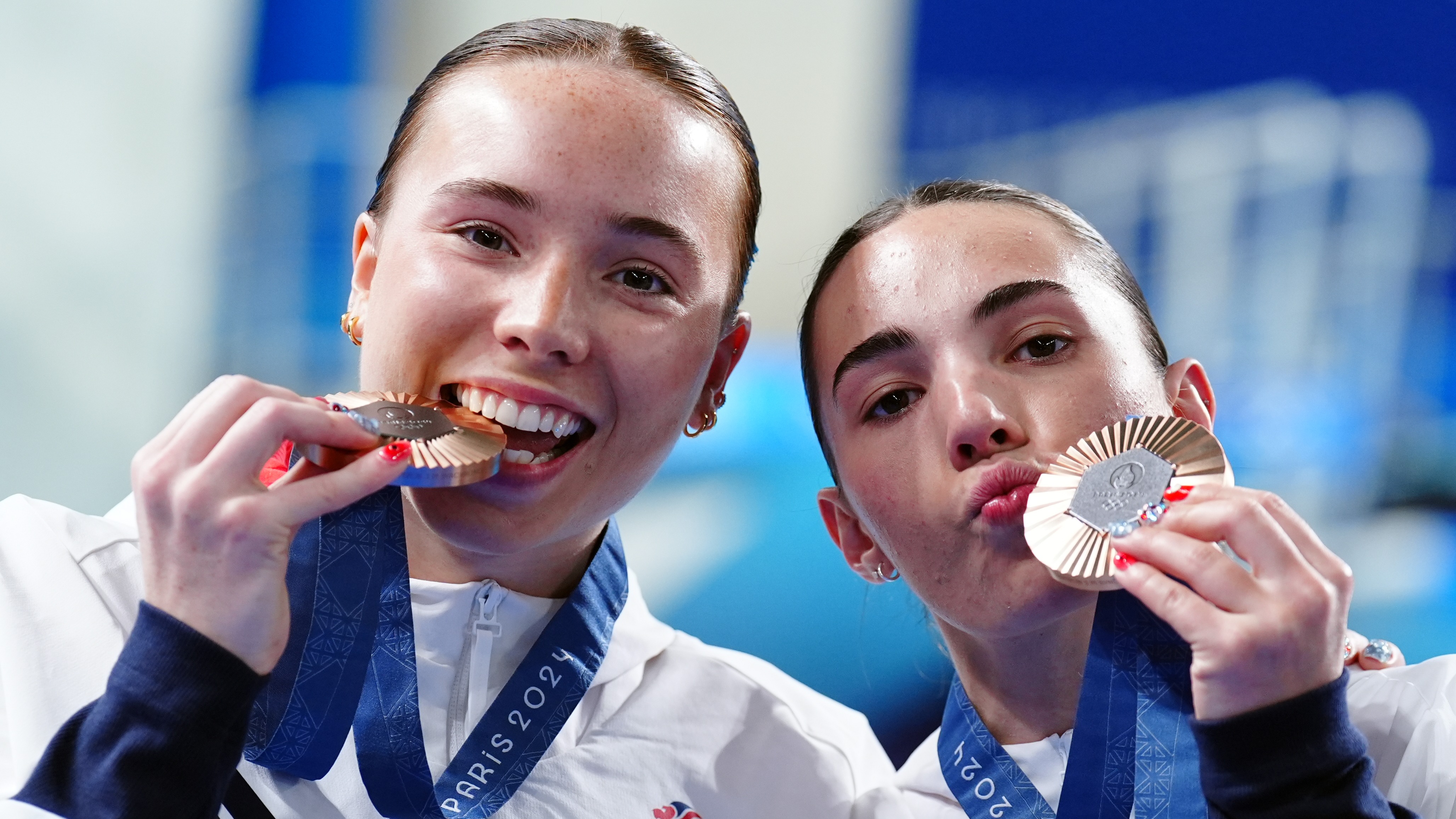 Olympics 2024 Divers claim first medal for Team GB in Paris ITV News