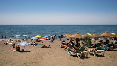 spain beach PA CRedit