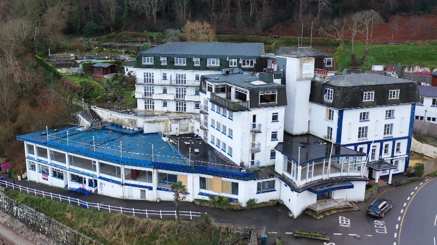 Maak het zwaar Eenvoud Zes Plans to turn Bouley Bay hotel into a luxury home given planning permission  | ITV News Channel