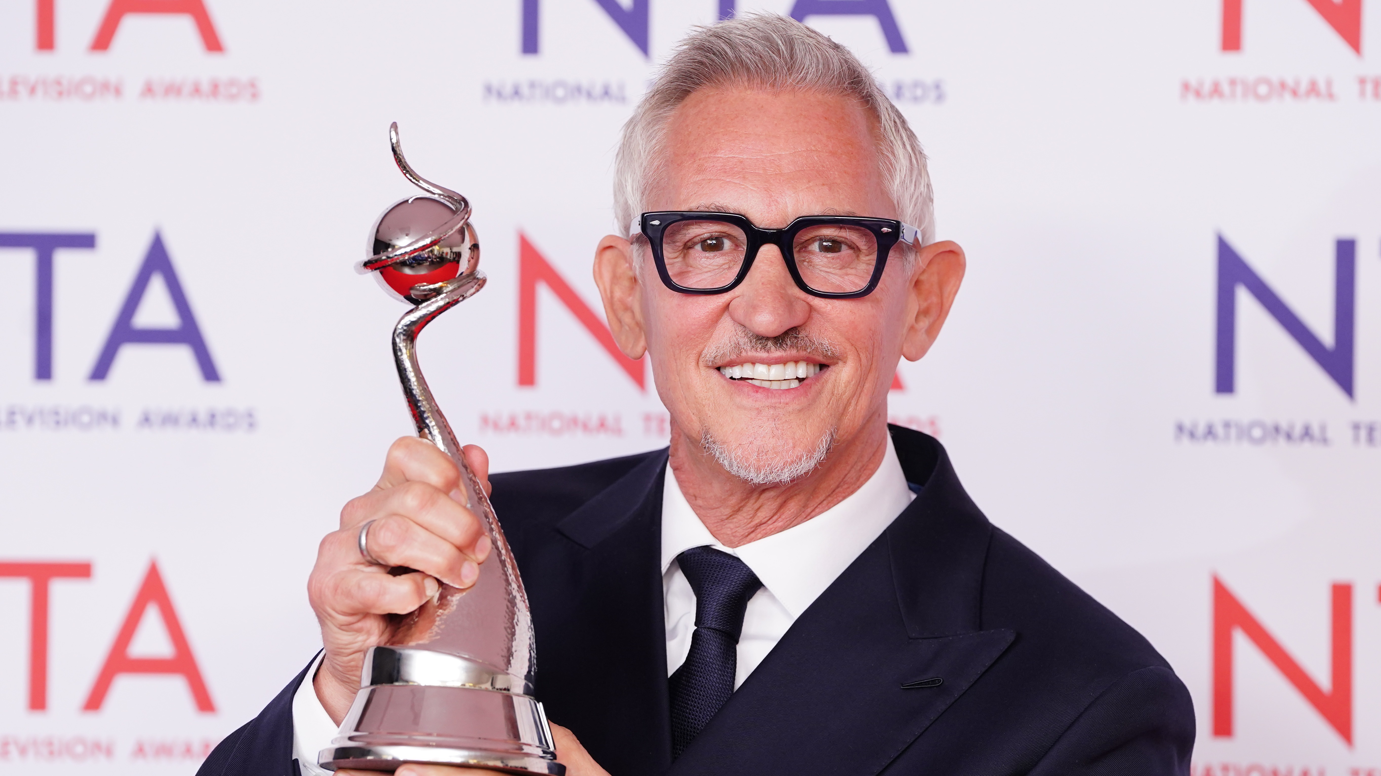 Gary Lineker breaks Ant and Dec’s 23-year streak at National TV Awards