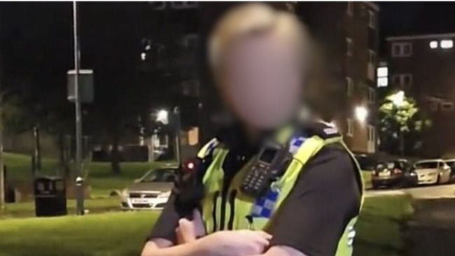 'lesbian nana' video police officer
