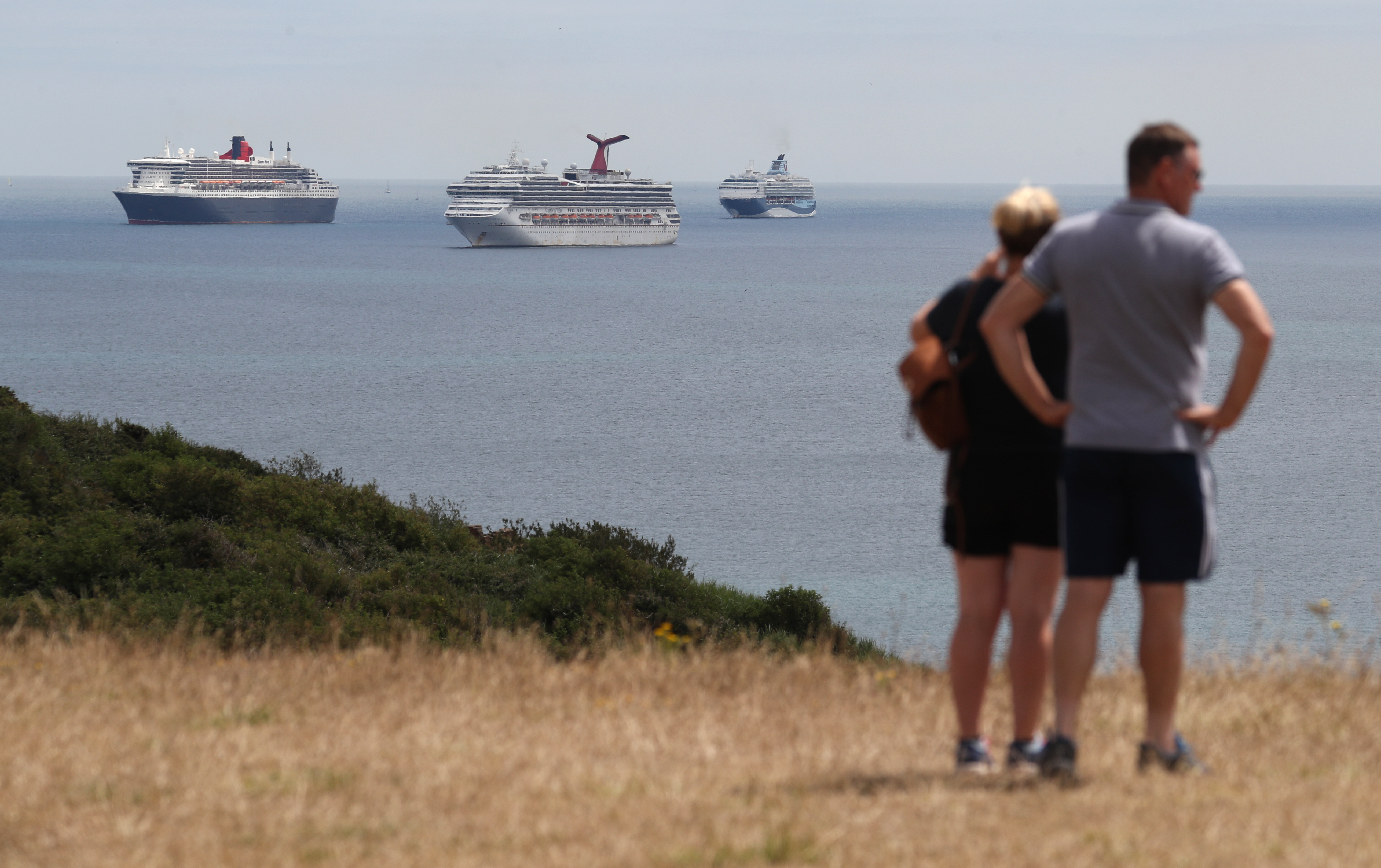 Cruise Ships Anchored Off Devon Coast Could Be Pop Up Hotels Itv News West Country