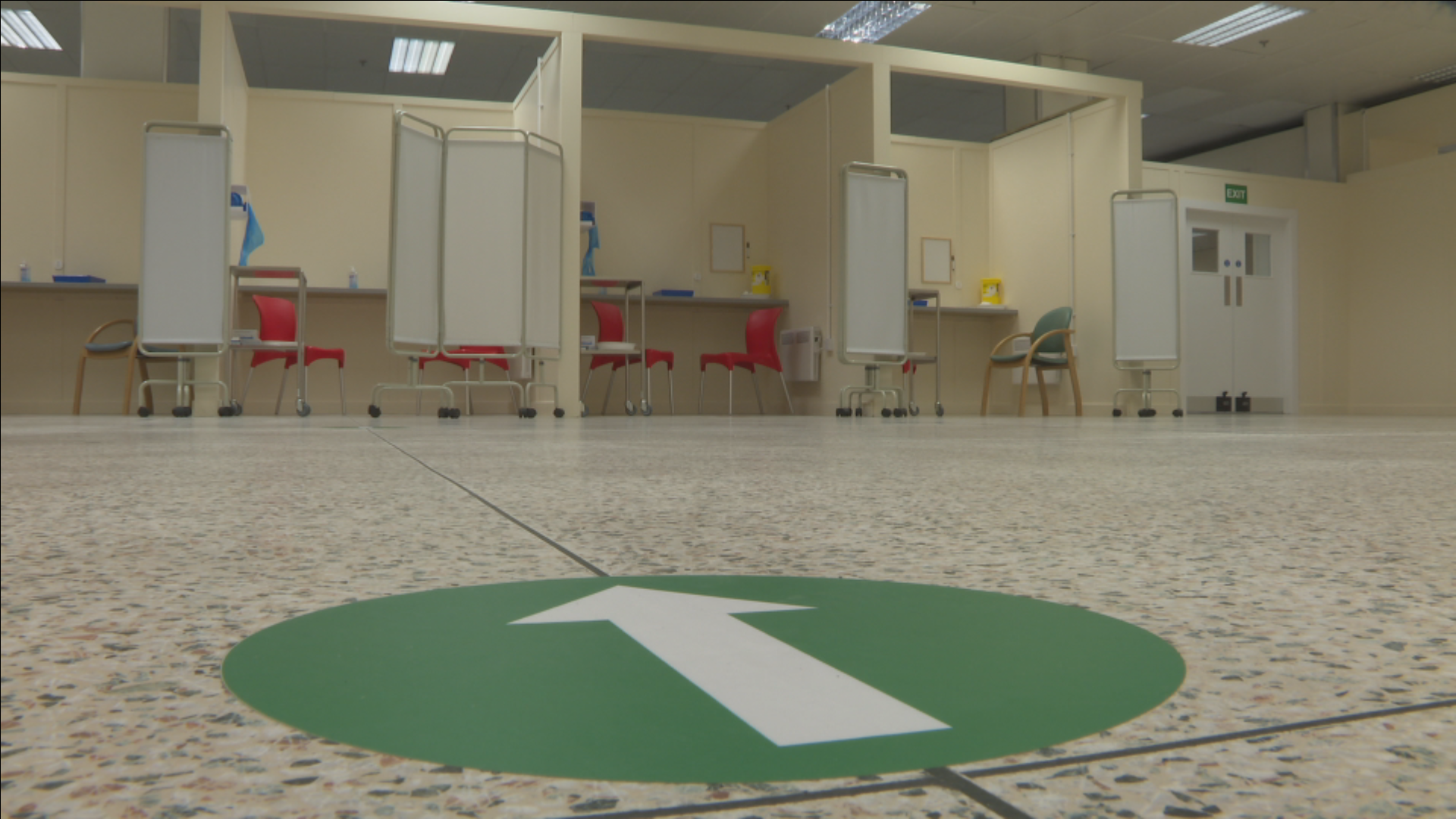 Walk-in vaccine clinics set up for 12-17 year olds in the Isle of Man ...