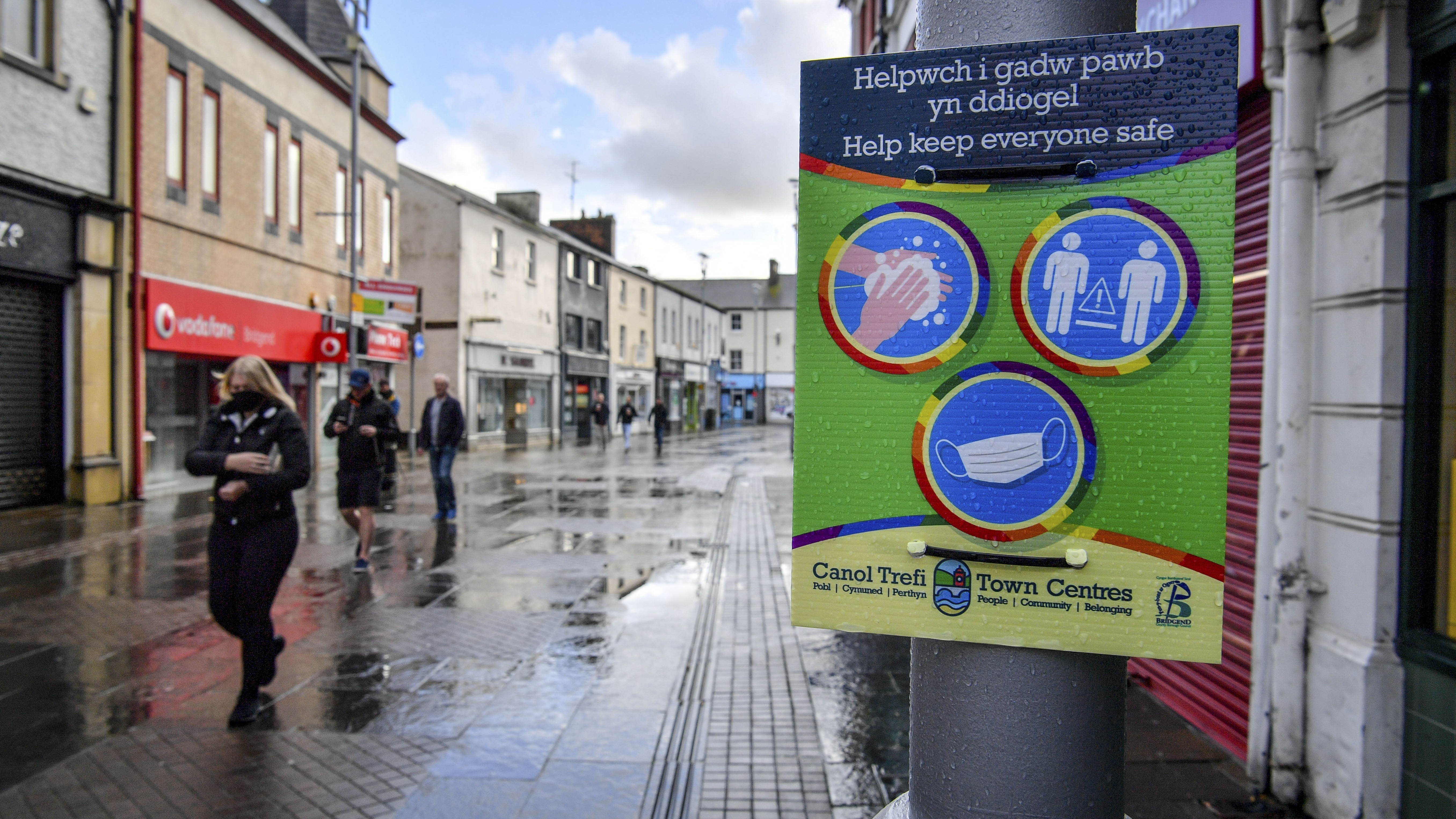 New national coronavirus regulations begin as Wales' firebreak