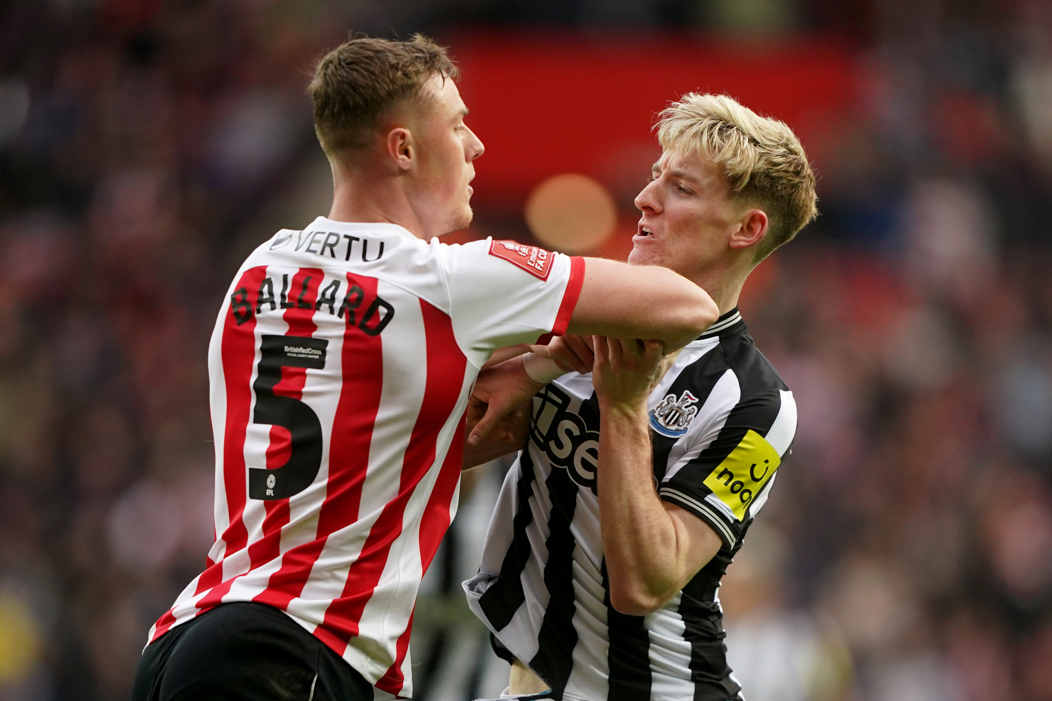 Sunderland 0-3 Newcastle United: Magpies claim Wear-Tyne bragging rights  with comfortable FA Cup win | ITV News Tyne Tees