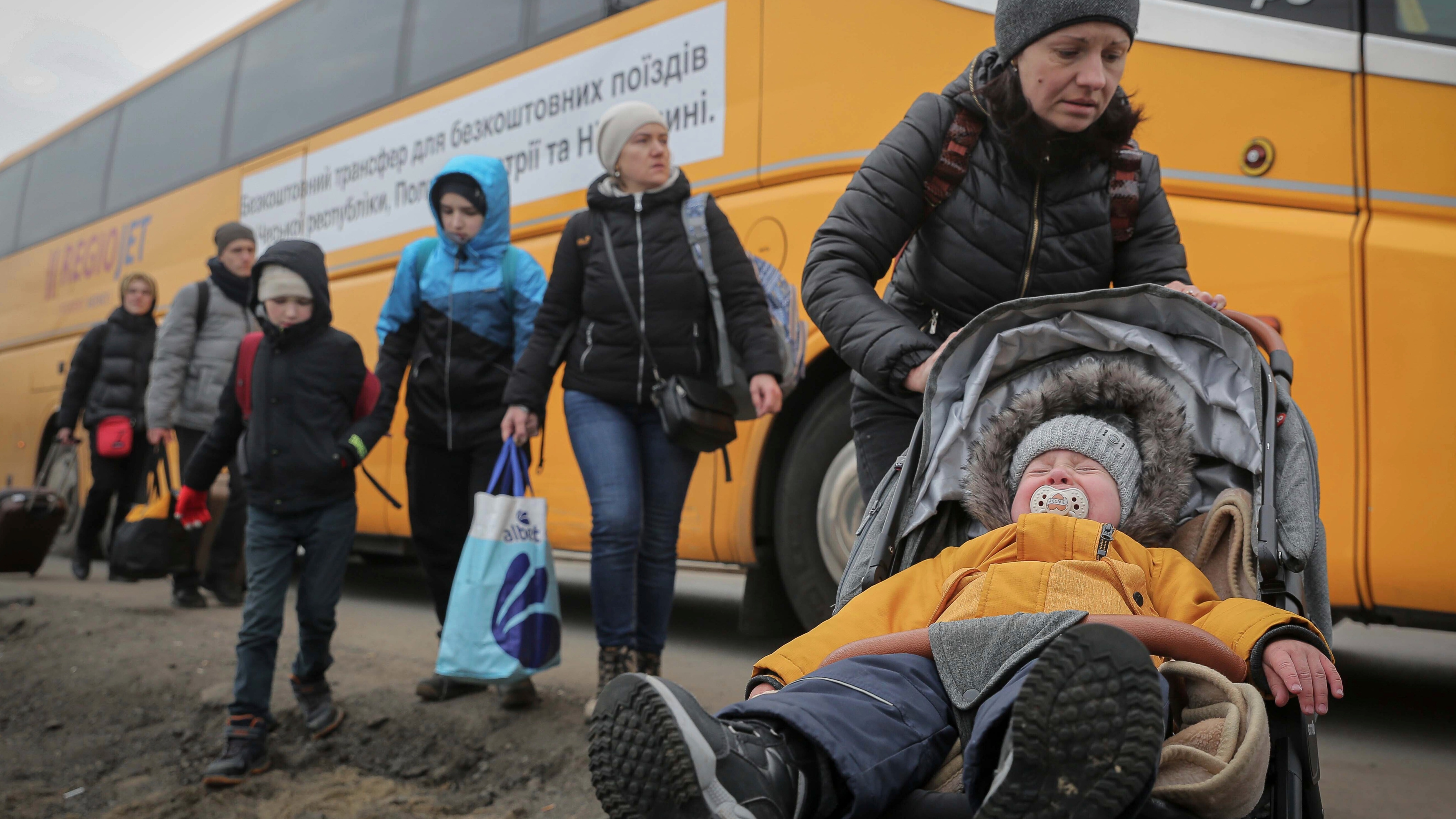 free travel ukrainian refugees