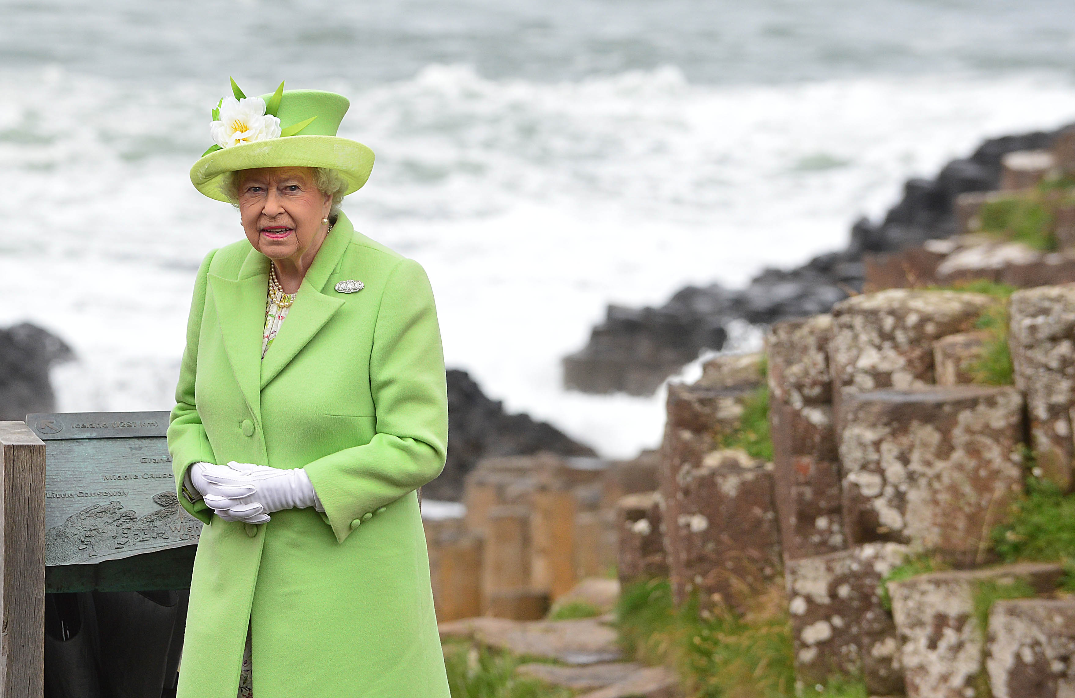 queen's last visit to northern ireland