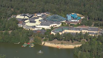 Woman In Her 30s Dies At Elveden Forest Center Parcs In Suffolk Police woman-in-her-30s-dies-at-elveden-forest-center-parcs-in-suffolk-police
