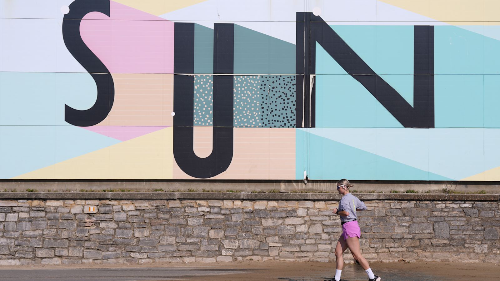 Weekend weather: Could summer finally be on its way?