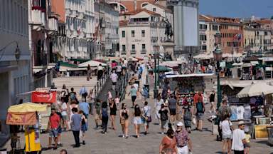 Day-trippers to Venice to be charged entrance fee from next year 