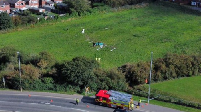 Glider Pilot Dies After Mid-air Crash With Second Glider Over Melton ...