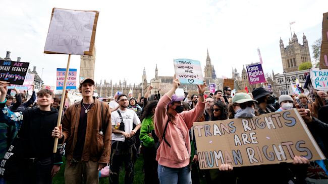 Trans Rights Groups Lead 'Emergency' Protest Over Supreme Court Ruling 1 01JS71P854N78661CQRXG6BR8H