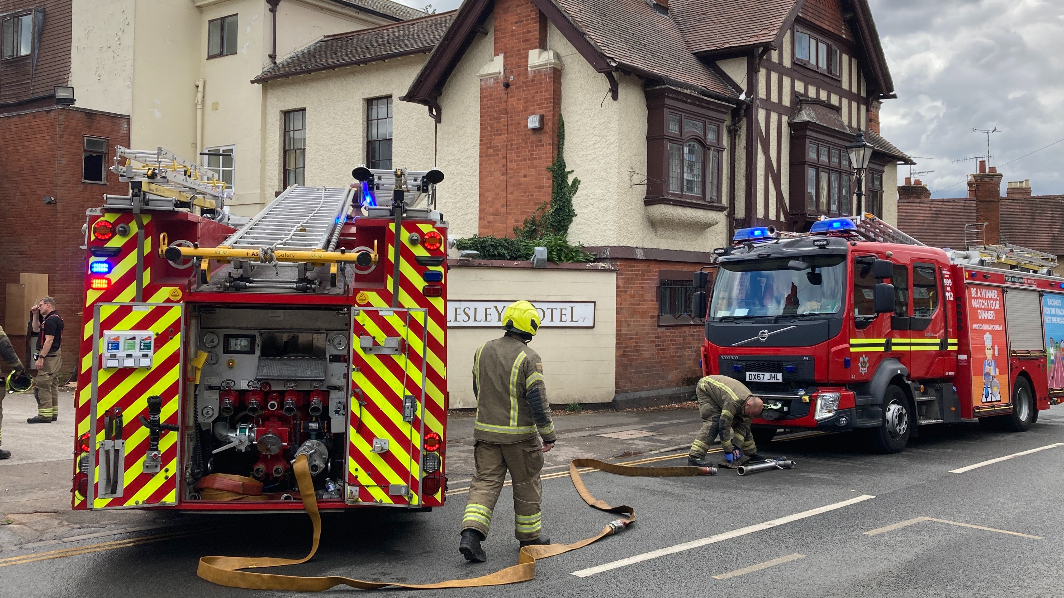 Multiple fire crews tackle deliberate blaze at ex Allesley Hotel