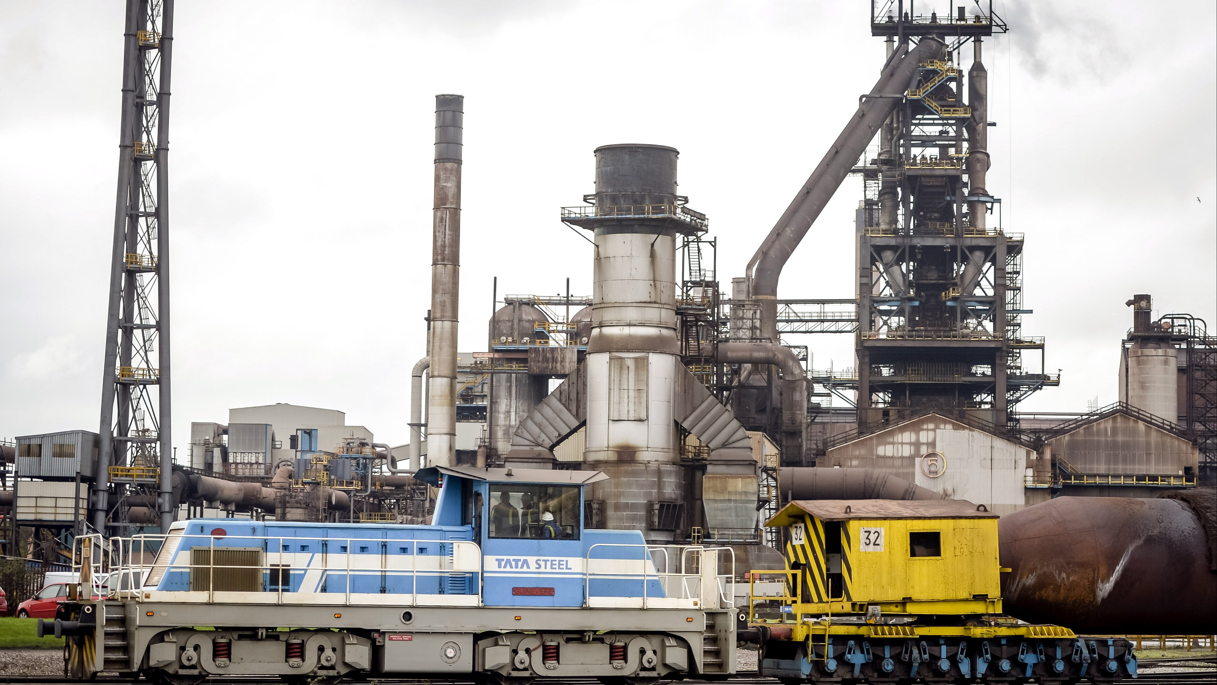 Tata Steel Nederland is modernizing the blast furnace at the Eimeiden plant  — EU steel news