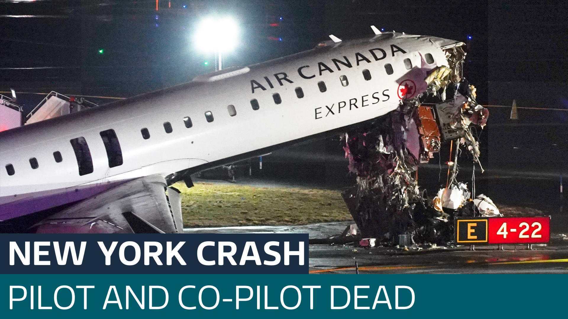 Pilot and co-pilot dead after plane crashes at New York’s LaGuardia Airport - Latest From ITV News