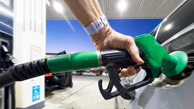 UK inflation rises to 3.3% after Iran war pushes up fuel prices