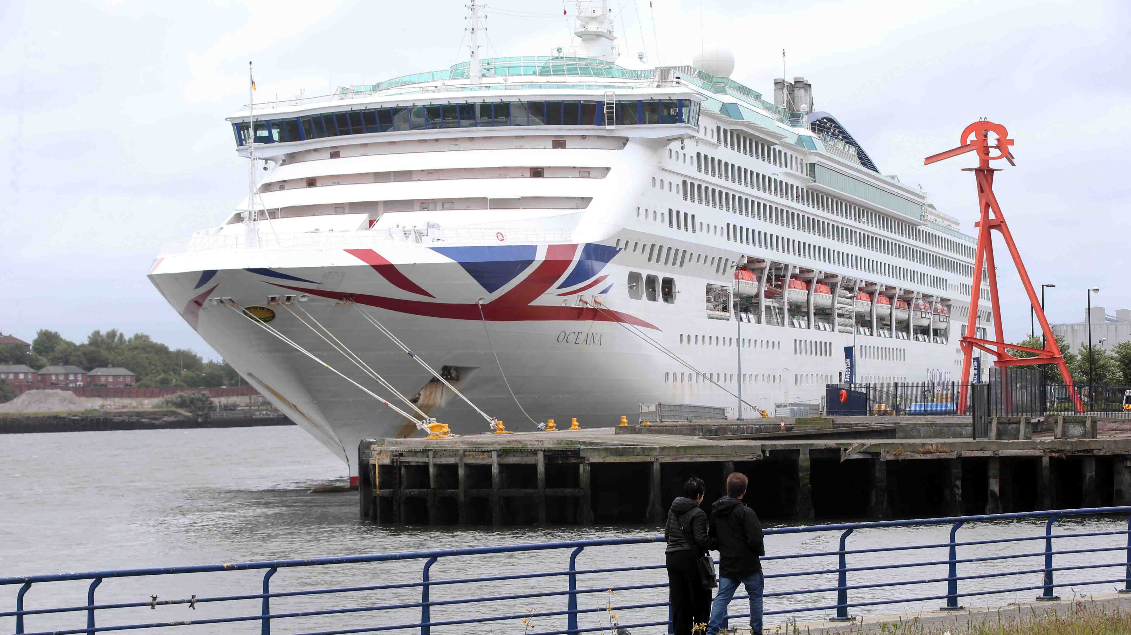 170-crew-members-of-oceana-cruise-ship-in-north-shields-must-stay-on