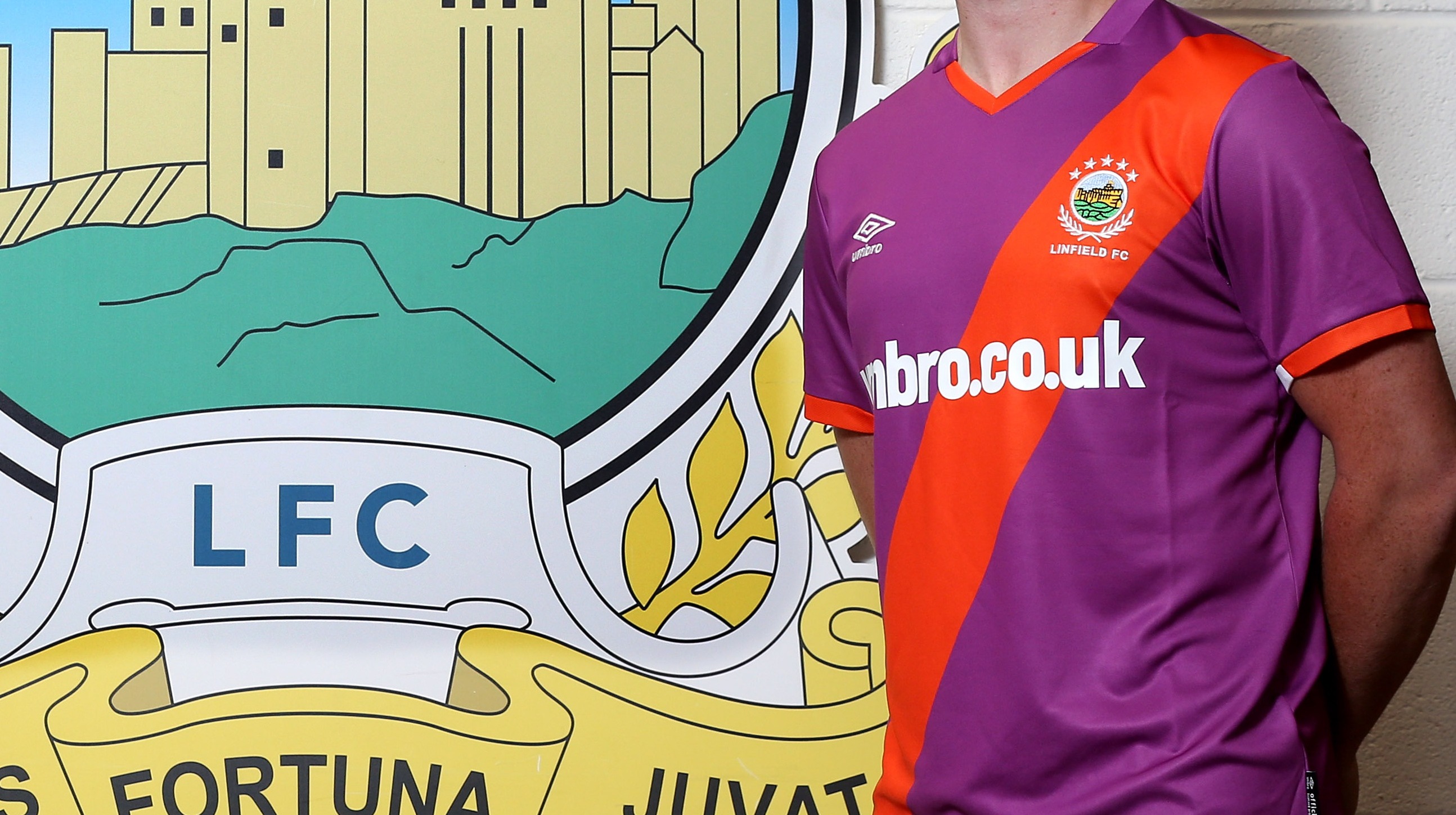 Linfield fc new away clearance kit