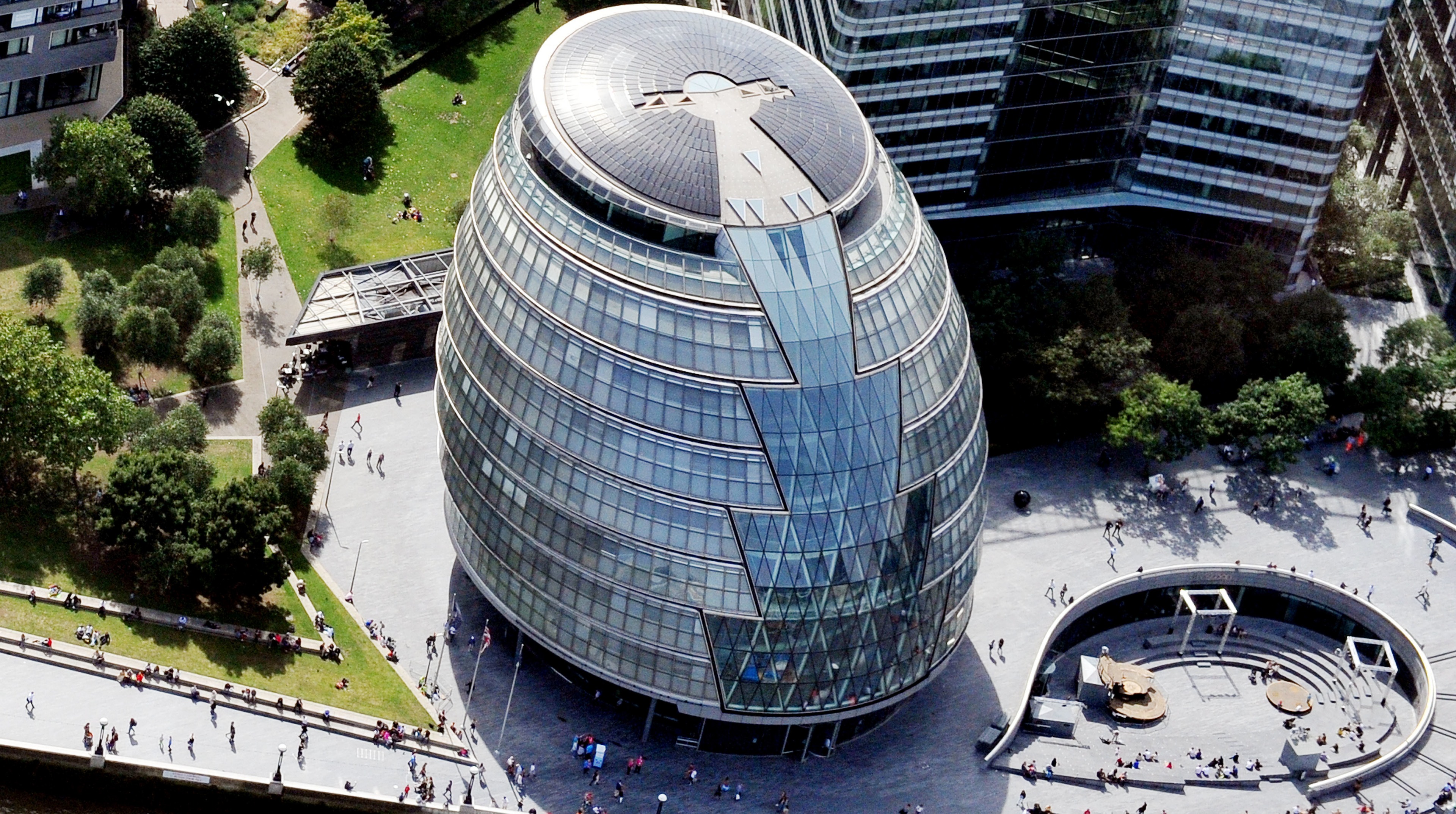 London’s iconic City Hall set to close in a shock plan to save £11m a