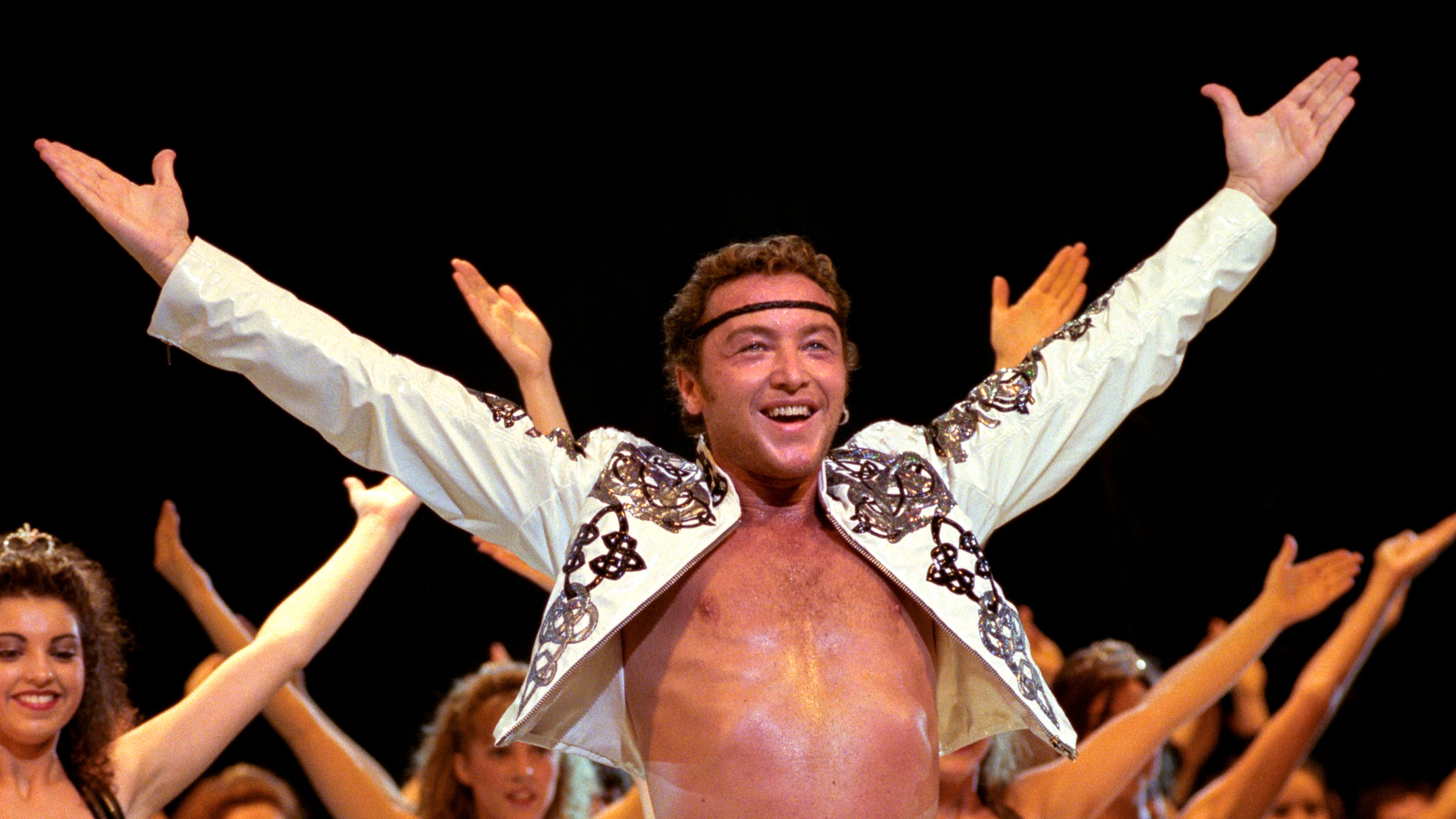 Riverdance star Michael Flatley to run for Irish presidency