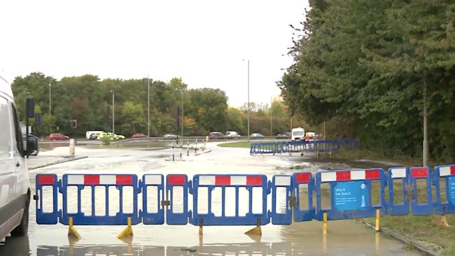 061022 THAMES WATER 1 MERIDIAN