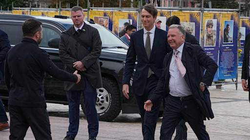 US envoys meet Zelenskyy in Kyiv after talks with Putin in Moscow