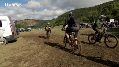021021 enduro mountain biking border