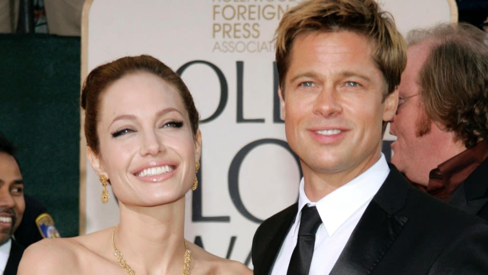 Jolie and Pitt get engaged; no wedding date set