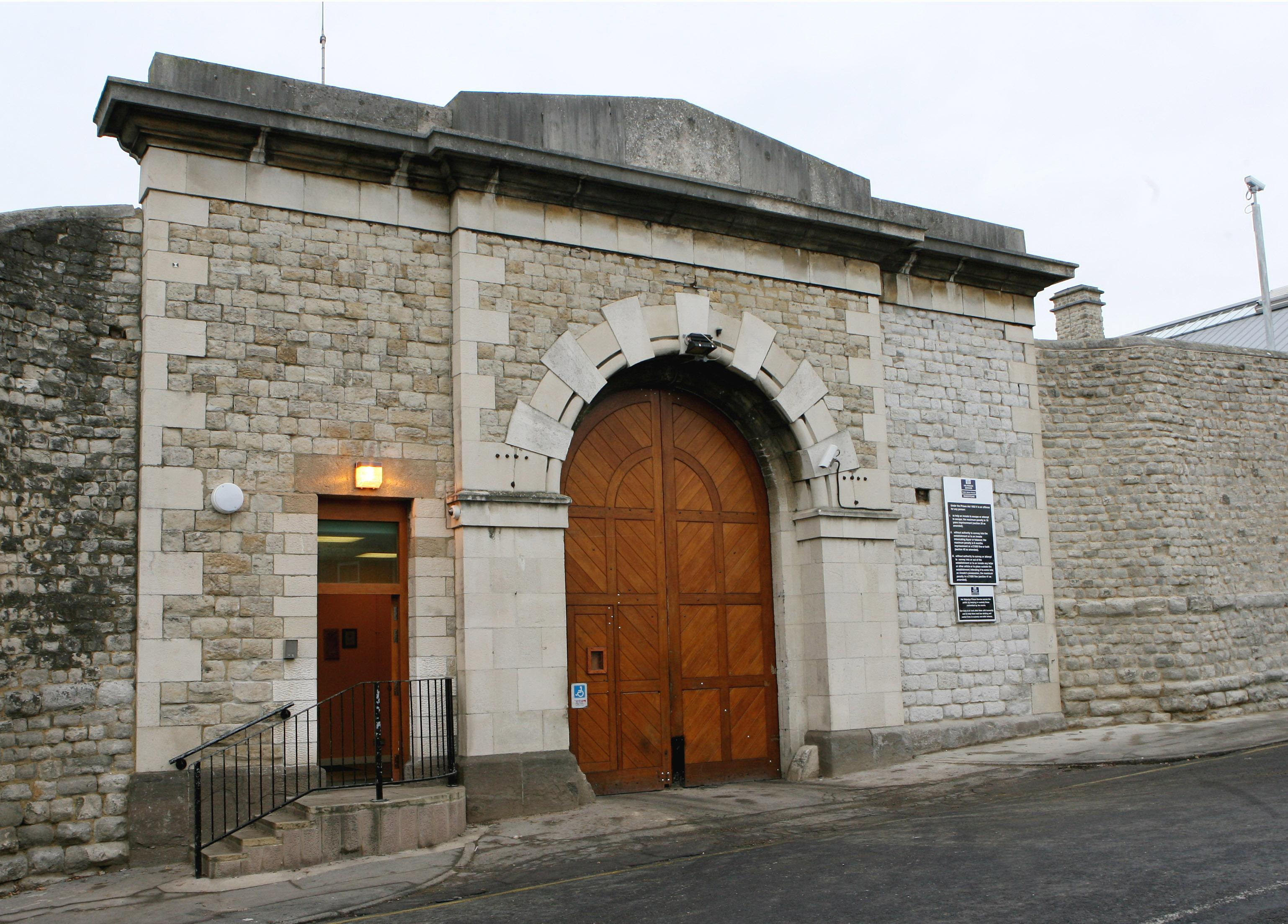 maidstone prison visit booking line