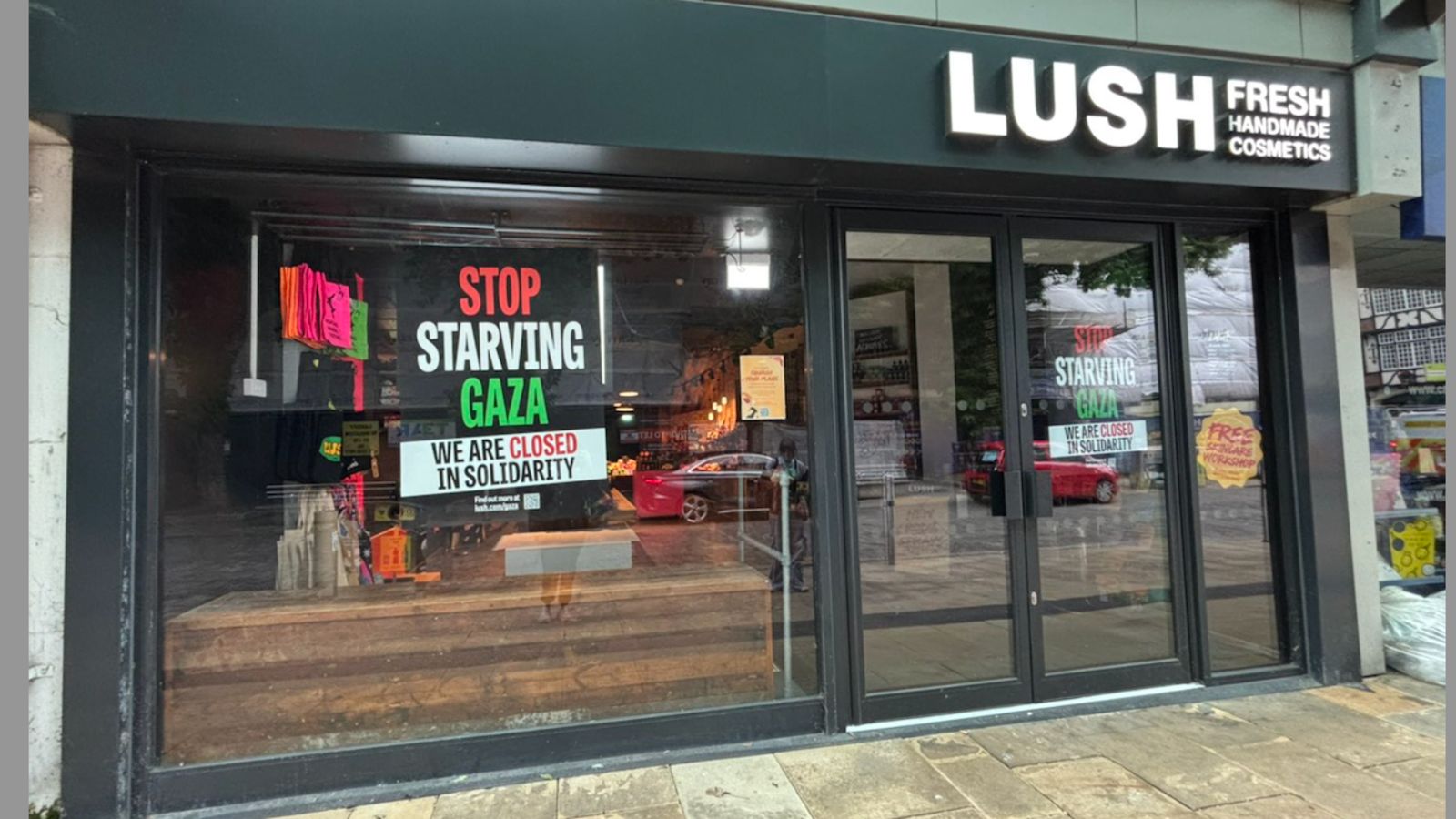 Lush schließt britische Geschäfte für einen Tag aus Protest gegen Gaza