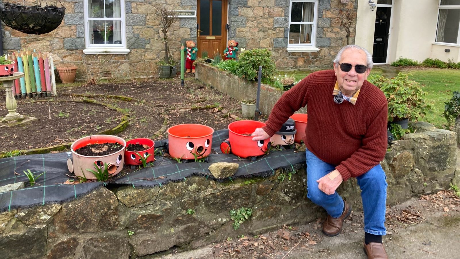 Guernsey pensioner, 93, turns 'Henry Hoover Home' into island landmark