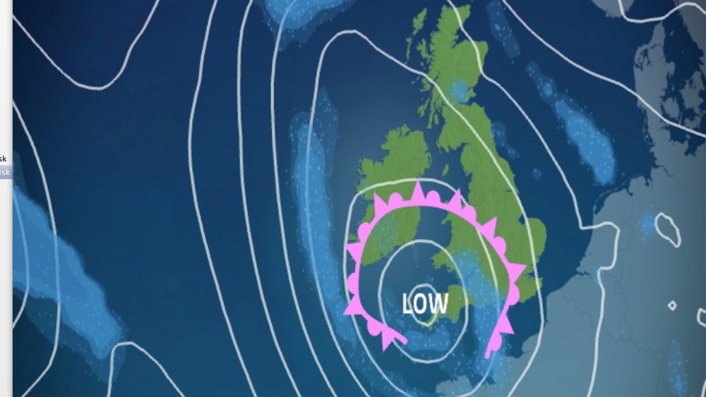Low pressure gives us unsettled weather this weekend | ITV News Granada