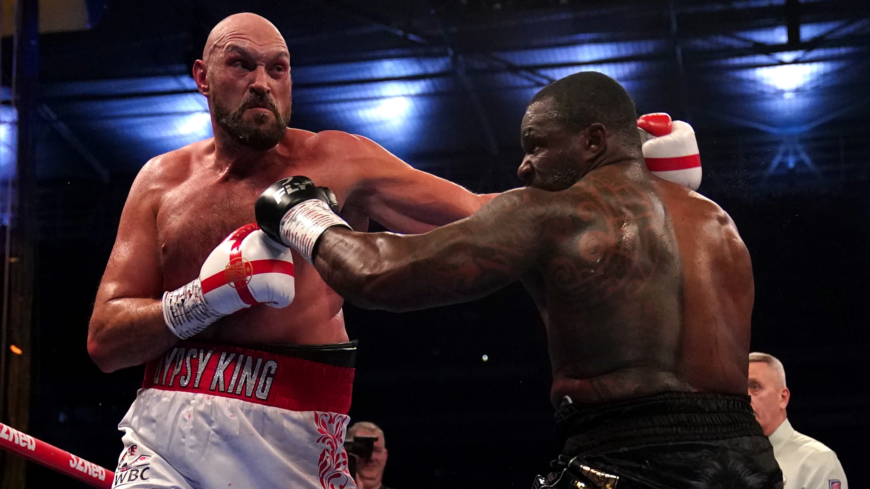 Tyson Fury Beats Dillian Whyte To Retain WBC Heavyweight Title | ITV News