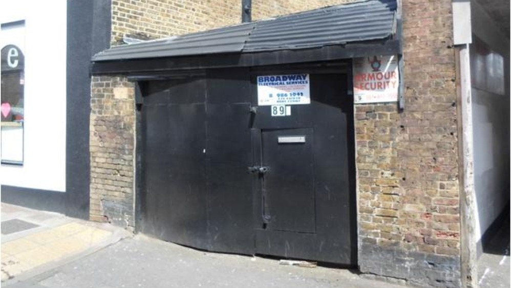 Hackney garage up for auction at £375,000 ITV News London