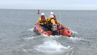 281220 RESCUE LIFEBOAT ANG