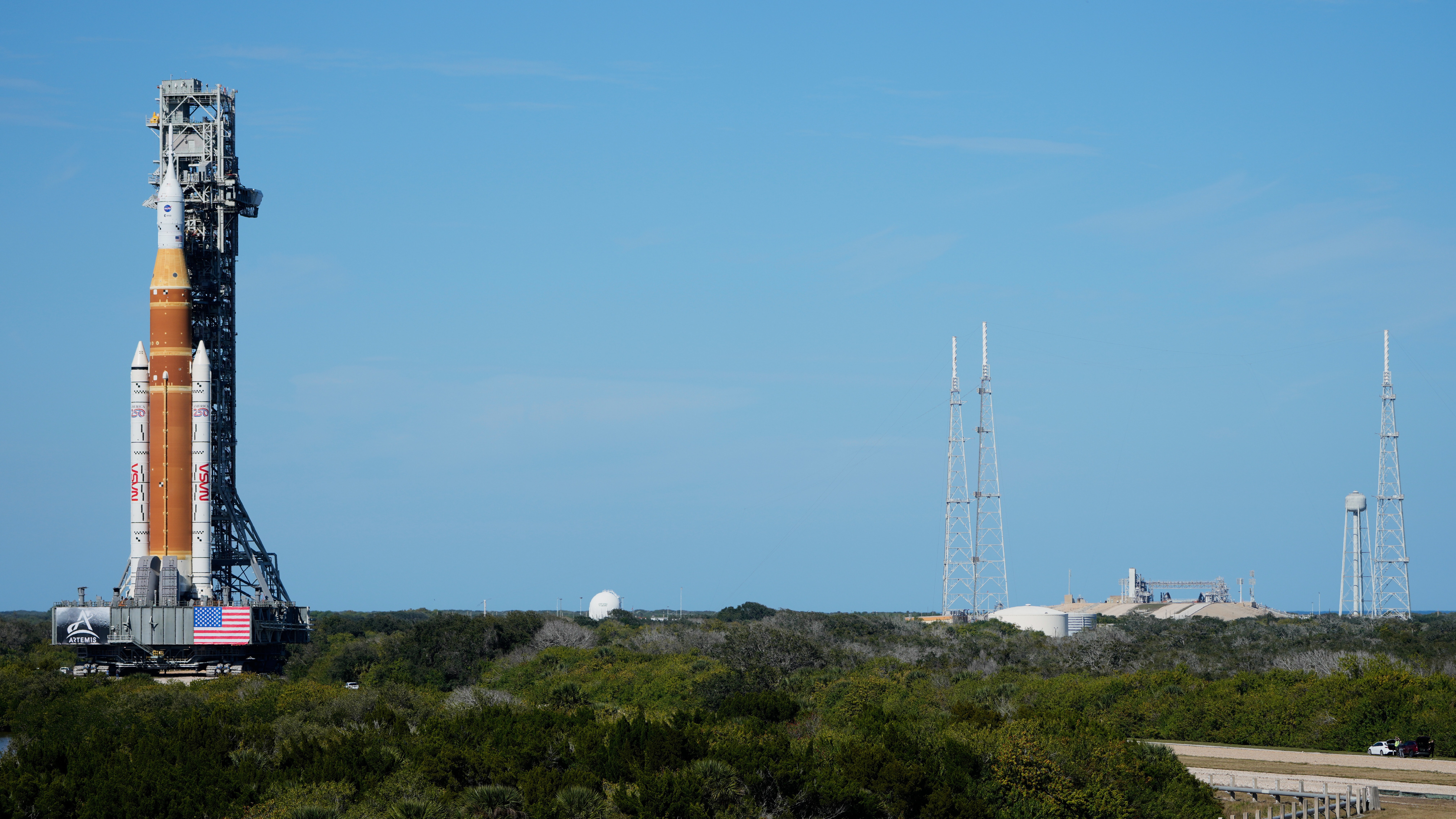 Nasa's new rocket heads to the launch pad ahead of lunar mission