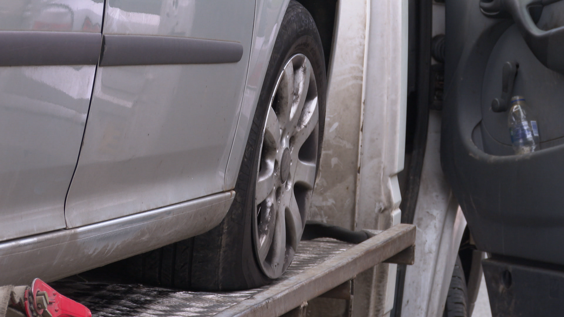 Police hunt vandals after tyres slashed on 100 cars across Peterborough ...