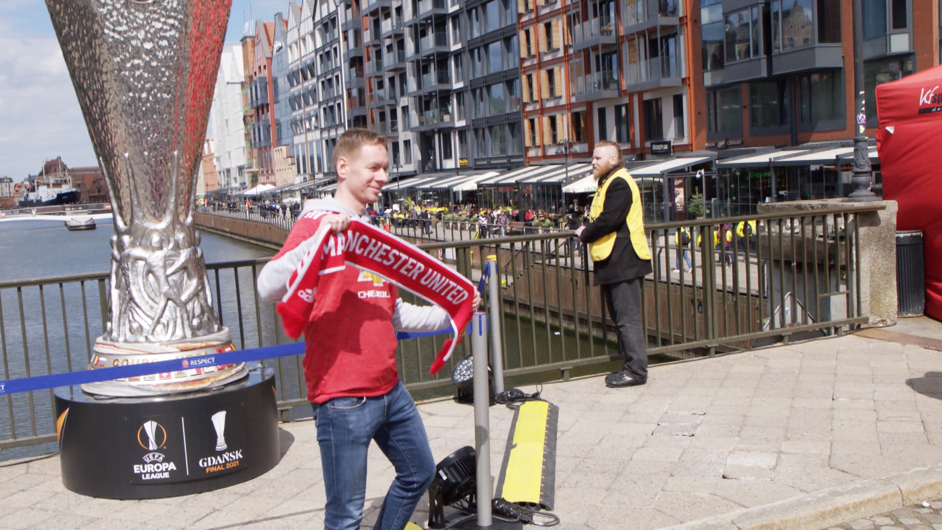 Fans hope United will come good in Gdansk | ITV News