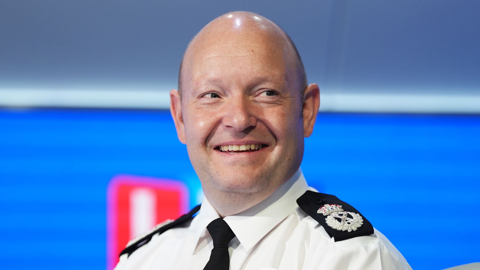 Image for West Midlands Police chief 'due to resign' after controversial Maccabi fan ban