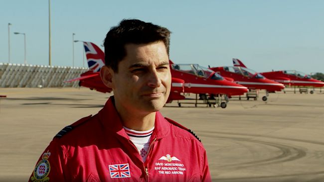Red Arrows David Montenegro