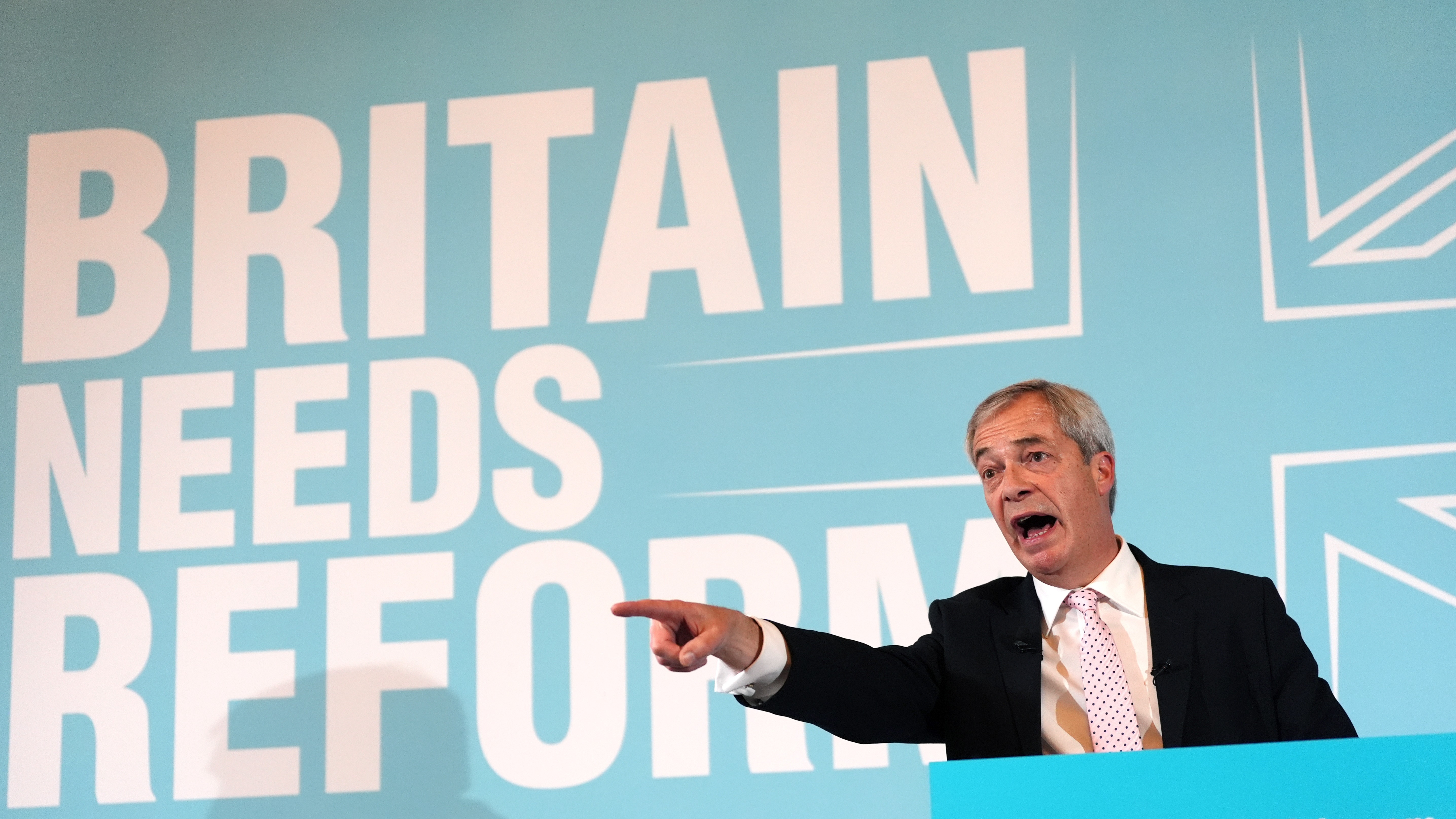 Timeline of allegations of racism against Nigel Farage and his responses