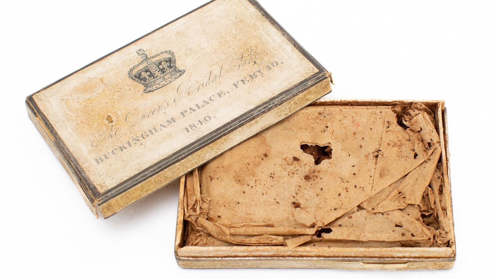 A slice of history: Piece of 182-year-old cake from Queen Victoria's ...