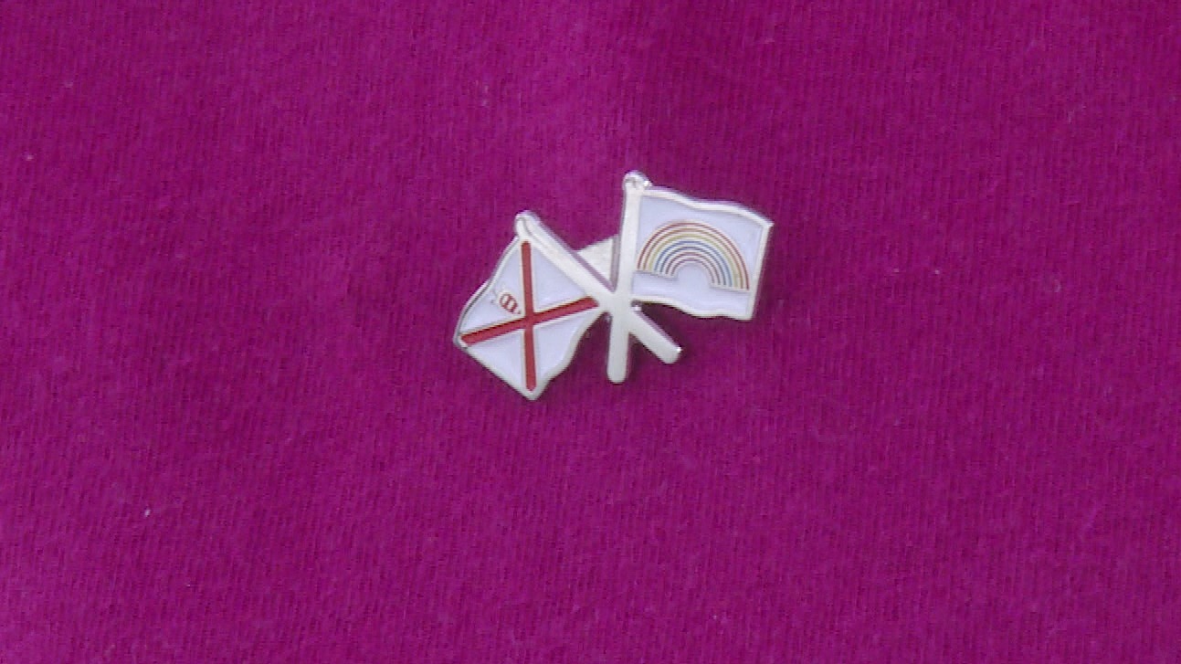 Alderney Islas del Canal Pin Insignia