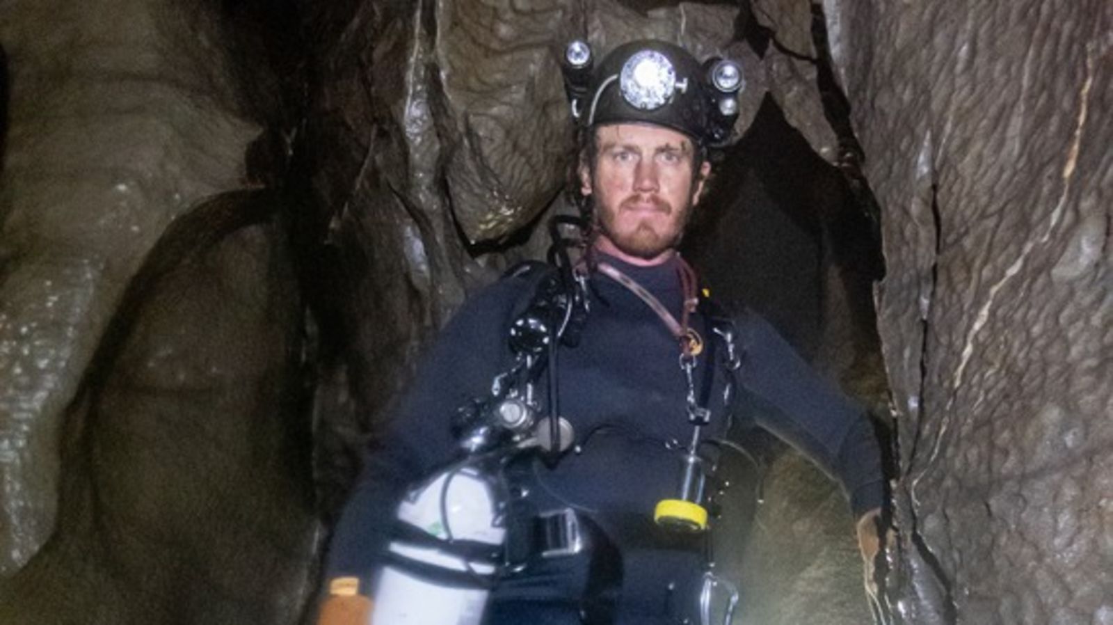 George Linane Rescuer describes moment she held George Linnane's hand in Brecon ...