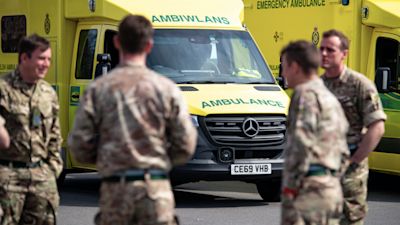 WS231221 WELSH AMBULANCE SERVICE HERO