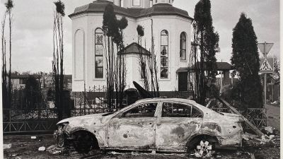 Photograph of damage caused by war in Ukraine on display in Oxford