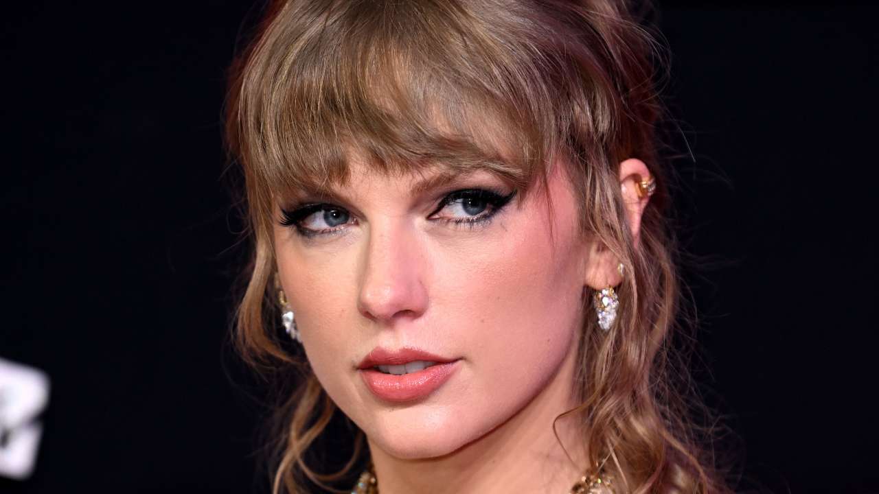 Taylor Swift's new album breaks Spotify record