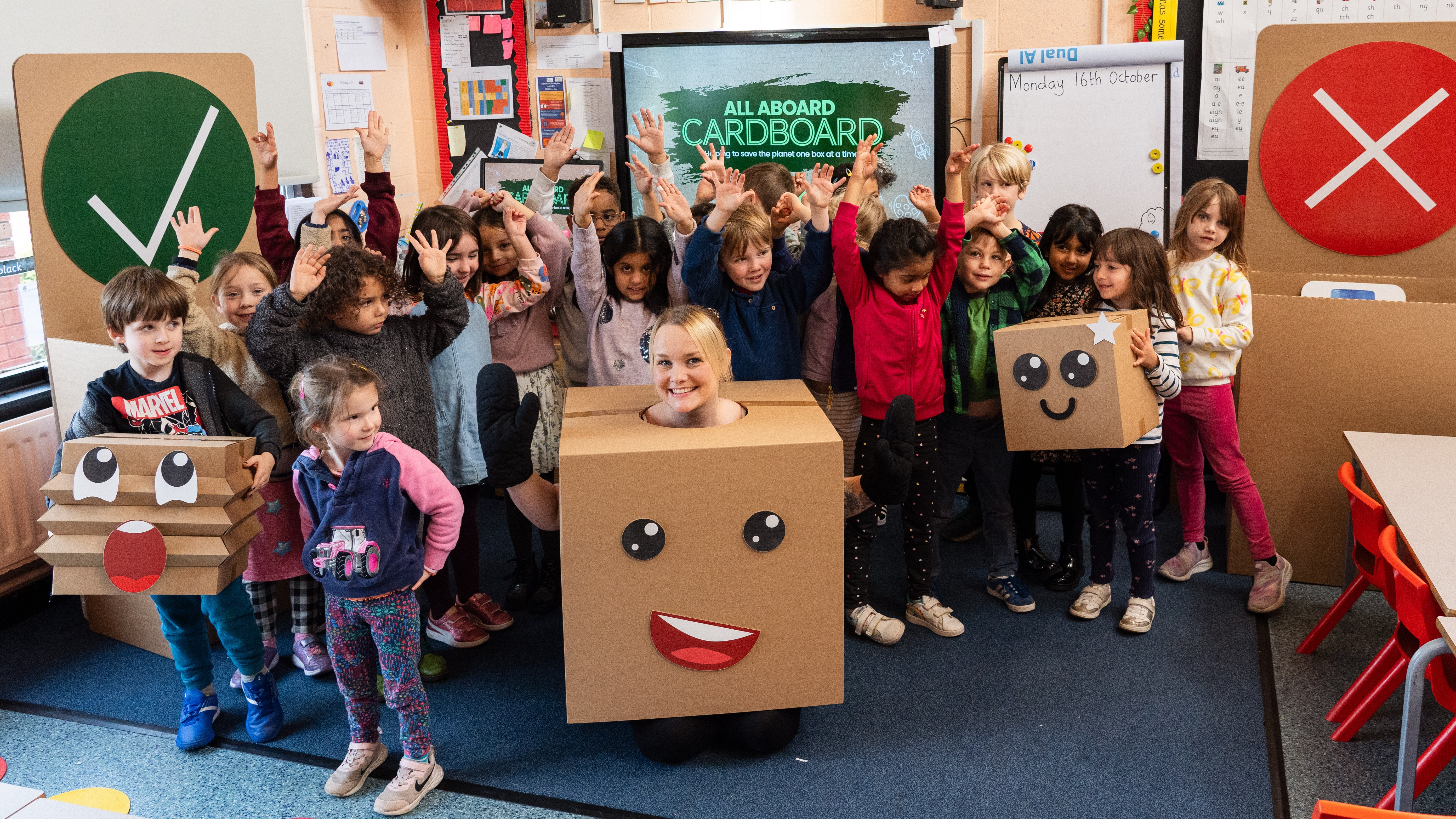 Birmingham school children get creative for Recycle Week ITV News Central